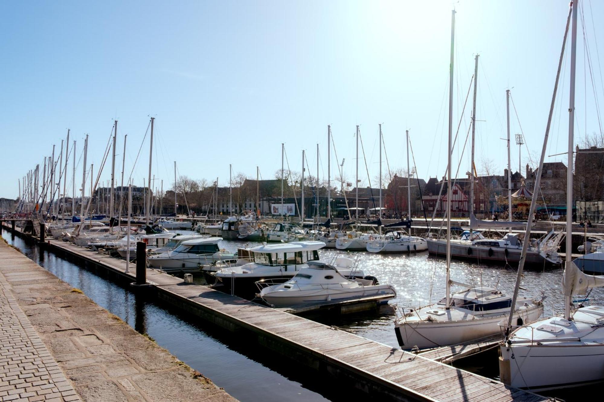 Appartement Sur Le Port De Vannes Exterior foto